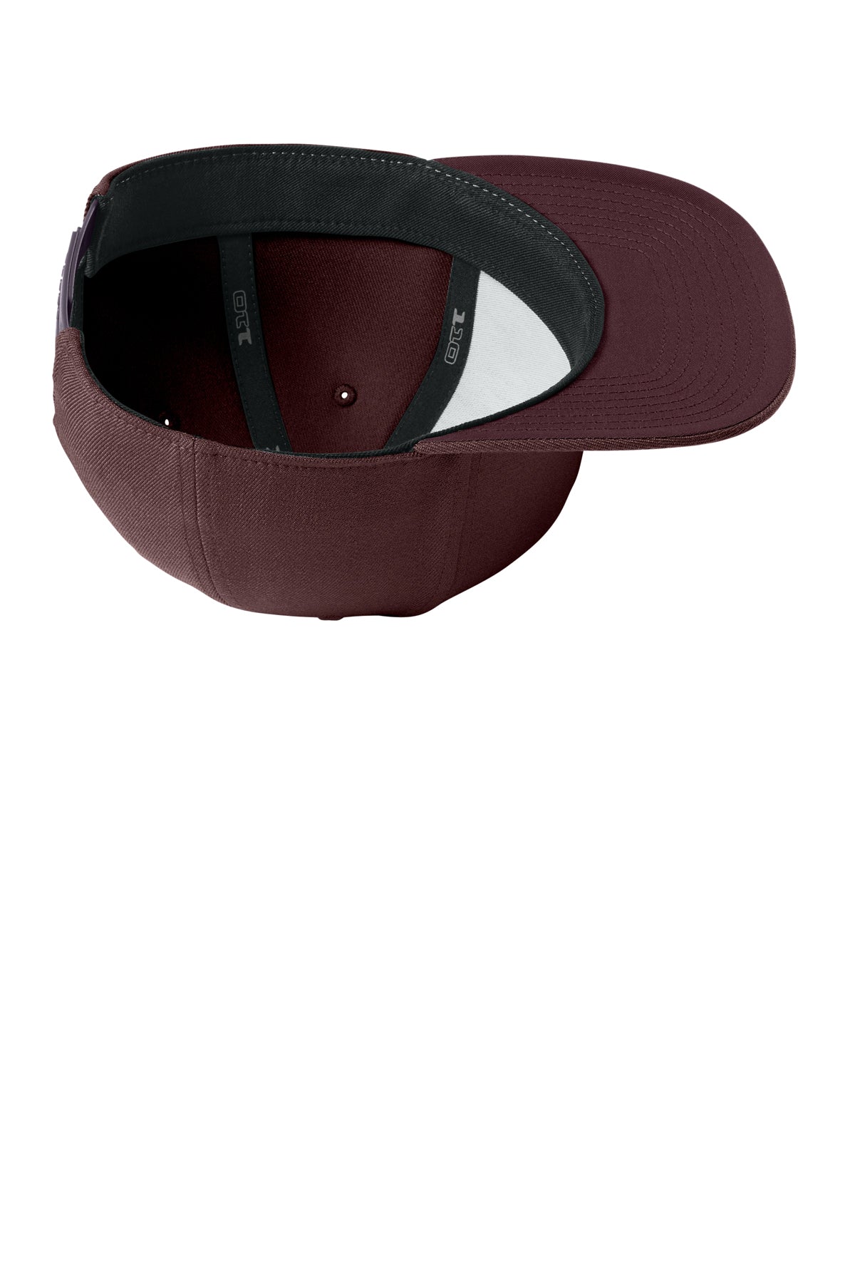 Flexfit 110 Snapback Cap — Maroon