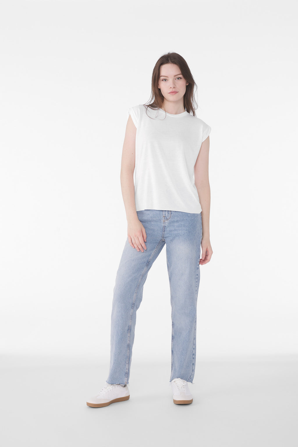 BELLA+CANVAS Women's Flowy Muscle Tee with Rolled Cuffs BC8804